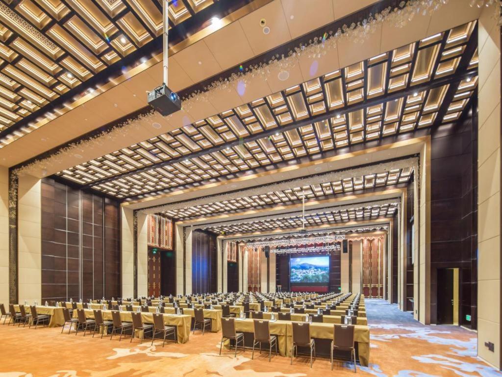 Grand Bay Hotel Beijing Xiaotangzhuang Extérieur photo