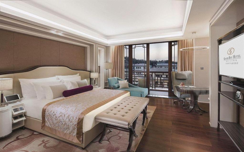 Grand Bay Hotel Beijing Xiaotangzhuang Extérieur photo