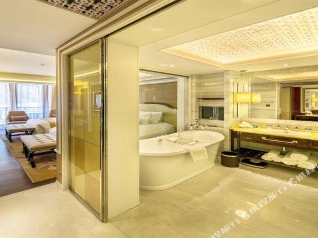 Grand Bay Hotel Beijing Xiaotangzhuang Extérieur photo