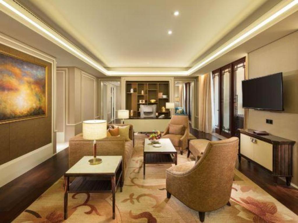 Grand Bay Hotel Beijing Xiaotangzhuang Extérieur photo